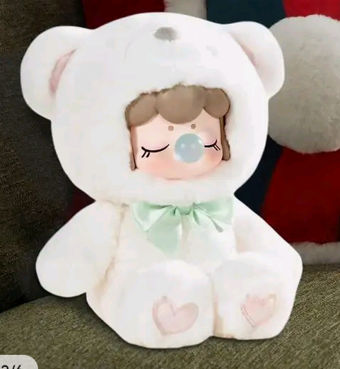 Nanci plush